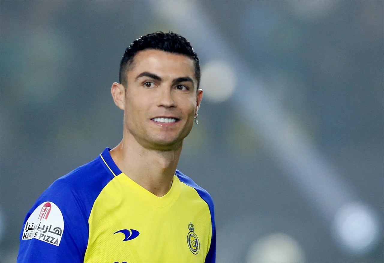 Top 1: Cristiano Ronaldo – Lương cầu thủ cao nhất thế giới và kỷ lục doanh thu