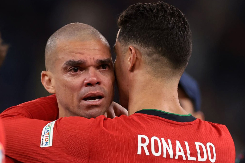 Top 3: Pepe - Hậu vệ già dặn kinh nghiệm của bóng đá thế giới