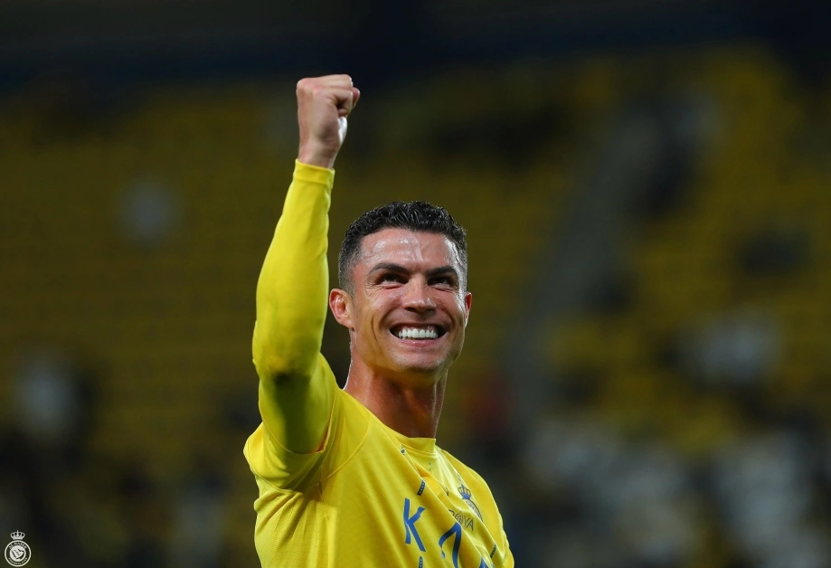 Top 4: Cristiano Ronaldo - Vua phá lưới hành trình xuyên Đại Tây Dương, kỷ lục viên số một về tổng số bàn tại giải VĐQG các nước lớn