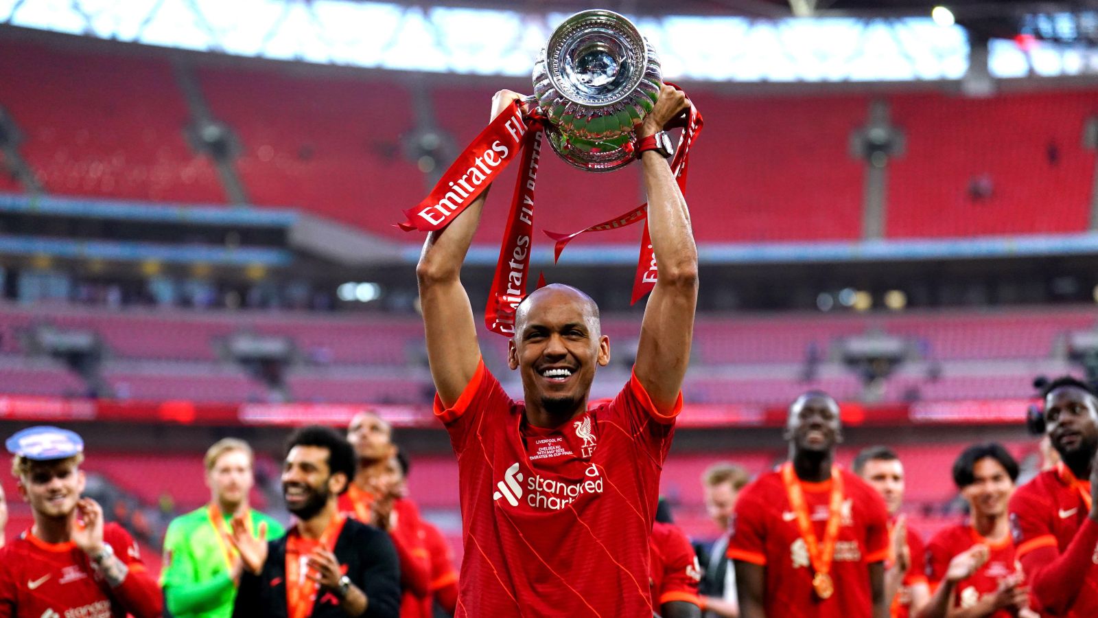 Top 6: Fabinho - Lá chắn thép của Liverpool
